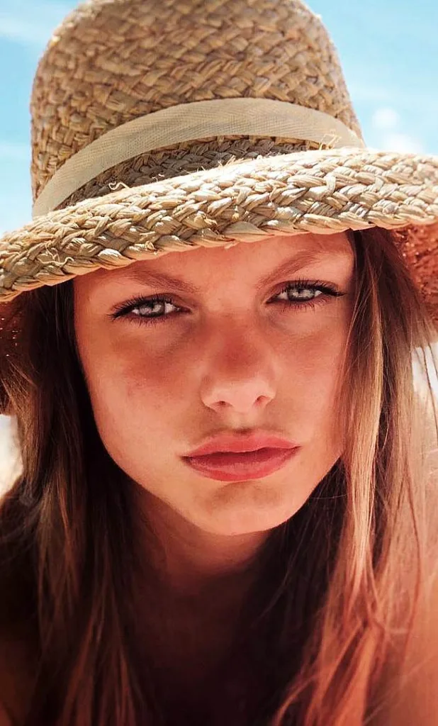annika krijt headshot