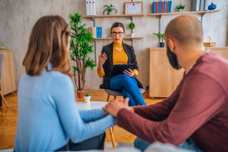 Couples Therapy: What to Expect in Your First Session